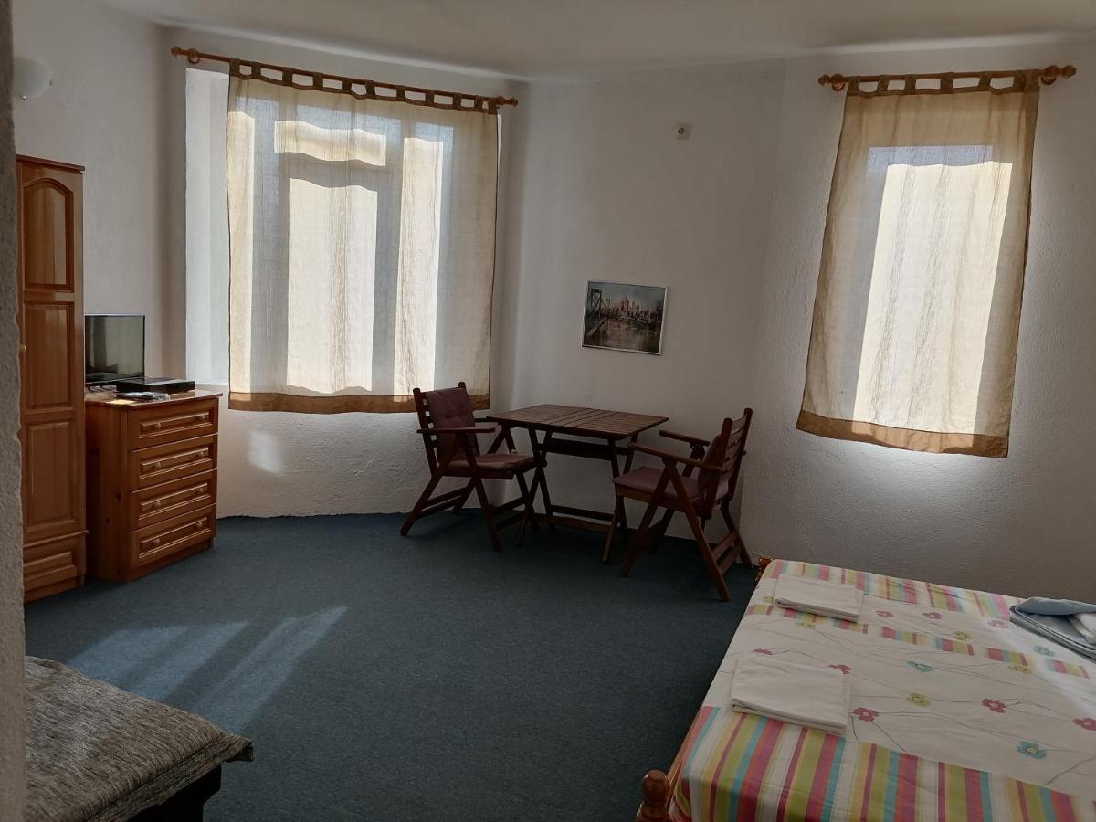 Mechta Family Hotel Обзор Экстерьер фото